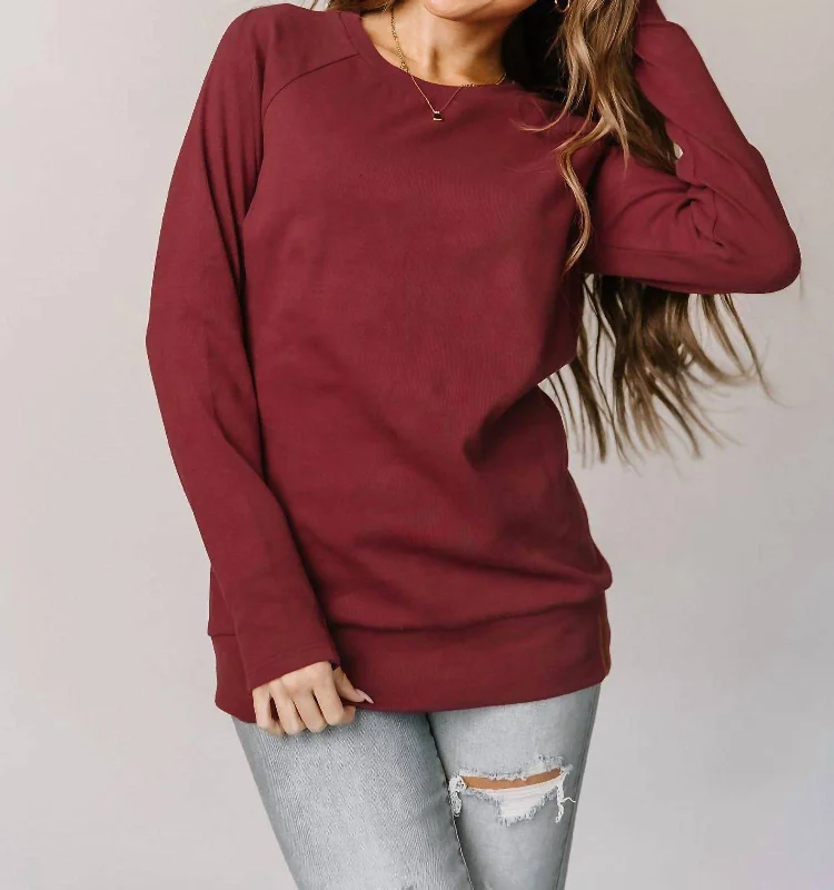 Classic Pullover In Cranberry