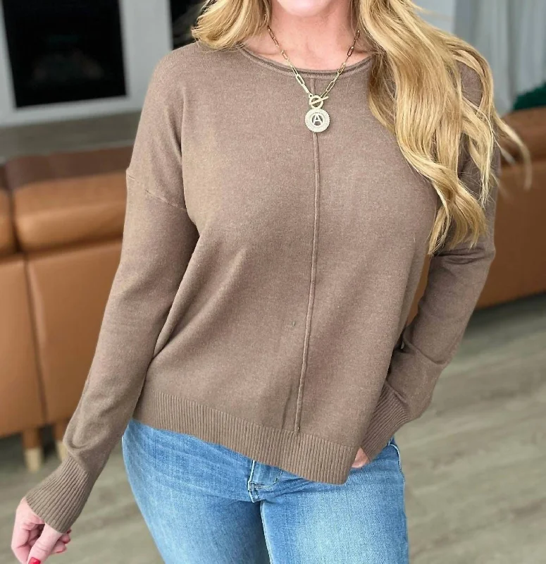 Front Seam Round Neck Sweater In Heather Mocha