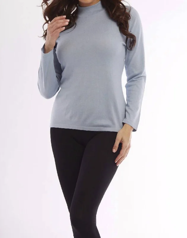 Long Sleeve Mock Neck  Pullover In Sky Blue